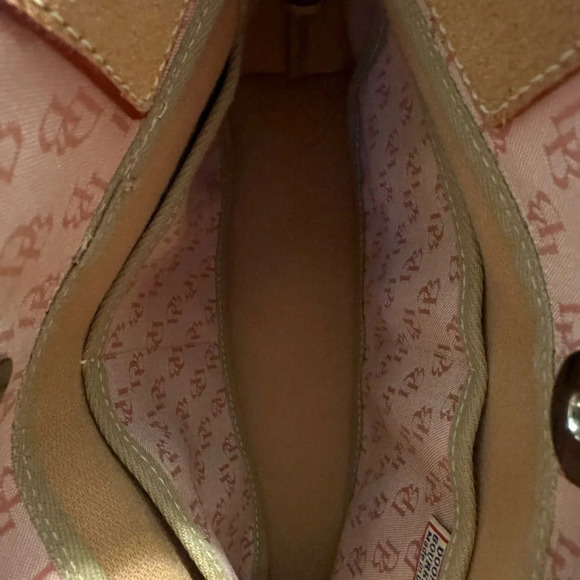 Dooney & Bourke Signature Monogram Purse - Picture 8 of 9